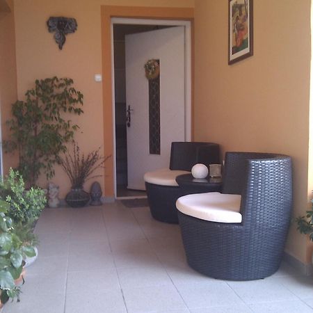 Szecsenyi Apartman Hévíz Exterior foto
