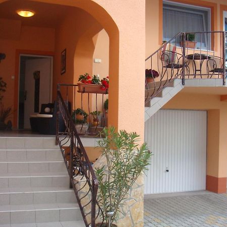 Szecsenyi Apartman Hévíz Exterior foto
