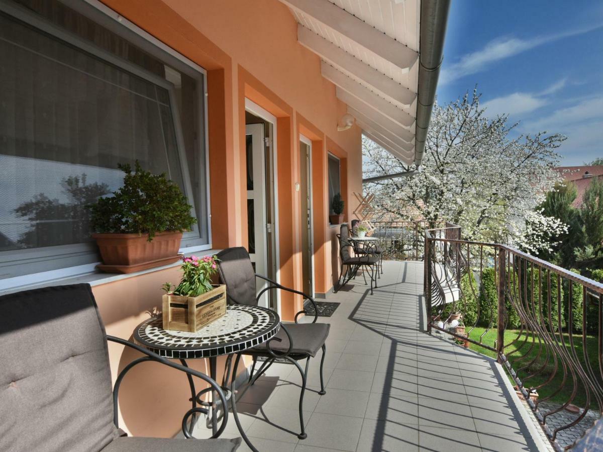 Szecsenyi Apartman Hévíz Exterior foto